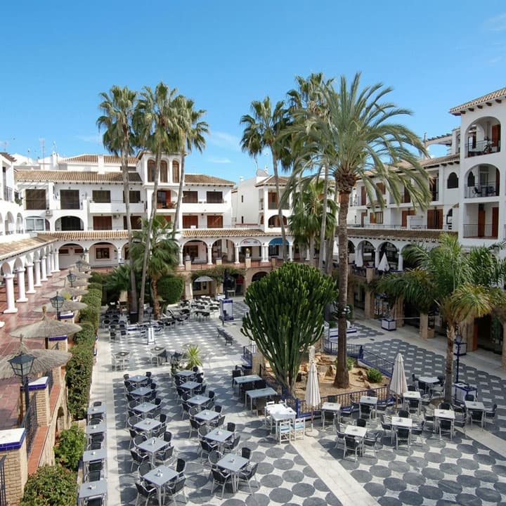 Villamartin Plaza, Orihuela Costa