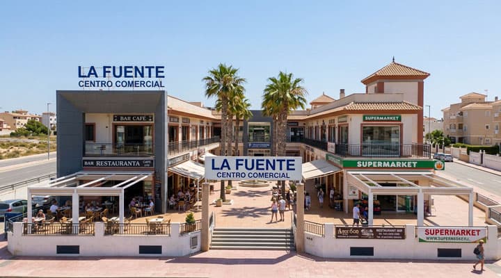 La Fuente Commercial Centre