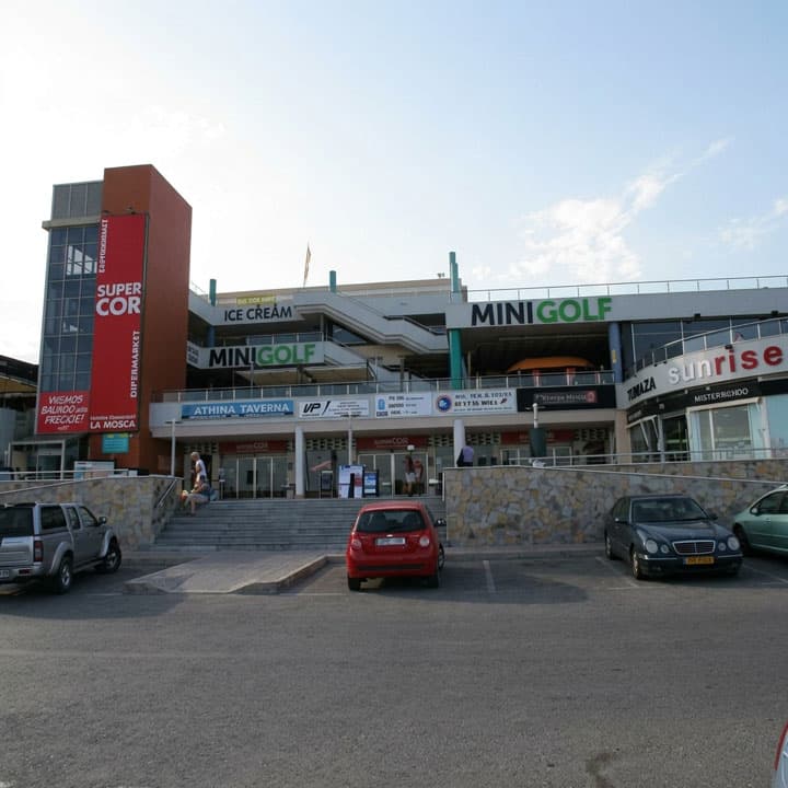 La Mosca Commercial Centre, Playa Flamenca