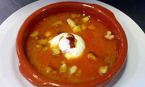 Sopa Castellana (sopa de ajo)